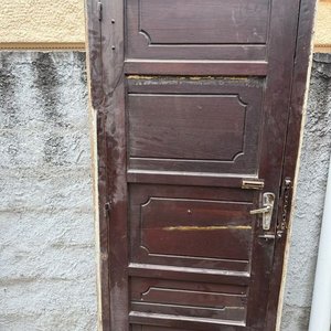 Zaguán de Madera con Llamador y Pomo Central - imagen 5
