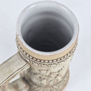 Jarra de Cerveza Antigua con Escenas Bávaras y Escudo de Múnich - imagen 5