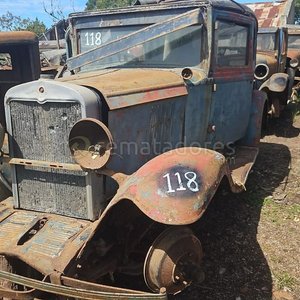 Camioneta Antigua de Colección, Ideal para Restaurar - imagen 1