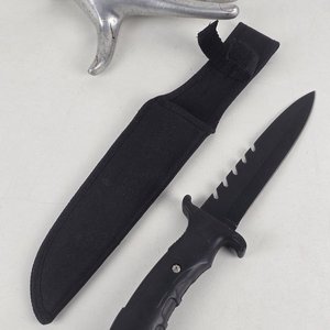 Cuchillo de Caza Negro con Brújula Integrada y Funda - imagen 1