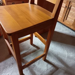 Juego de 2 Butacas de Madera Maciza Marca Fundamento - imagen 2