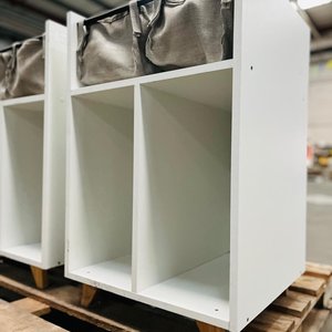 Juego de 2 Muebles Organizadores Blancos con Bolsas de Tela - imagen 3