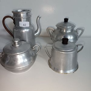 Juego de Cafeteras y Azucareros de Aluminio - imagen 4