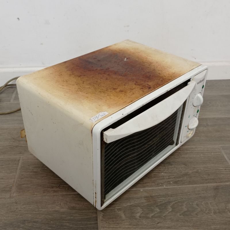 Horno marca UFESA para venta en condiciones de segunda mano - imagen 4