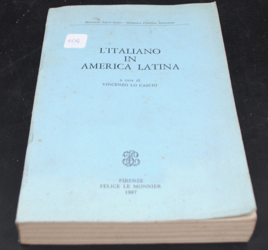 Lote siguiente: Libro de italiano en América Latina