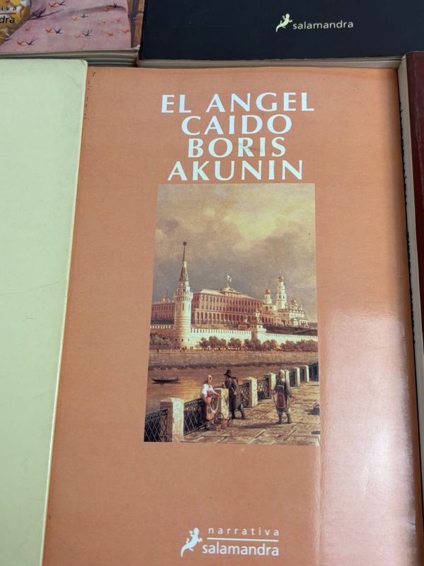 Colección de Novelas Históricas y Sociales - imagen 3