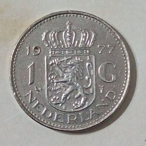 Moneda de 1 Florín Neerlandés (Gulden) de 1977 - imagen 2
