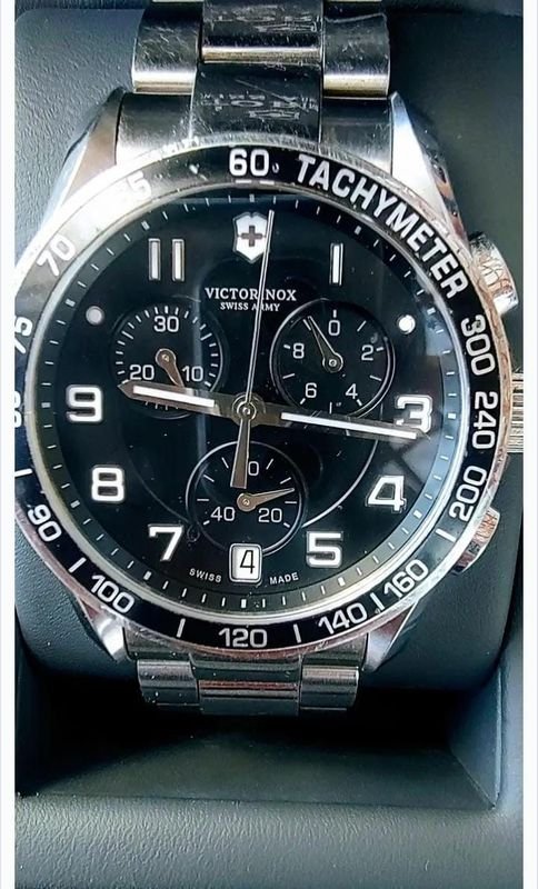 Item 896868 - Image 0