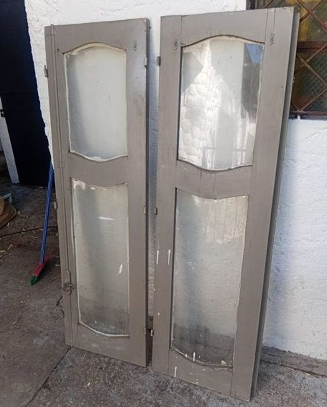 Ventanas antiguas de madera con vidrio - imagen 5