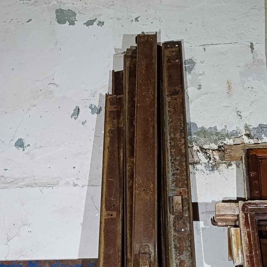 Item 16745 - Image 6