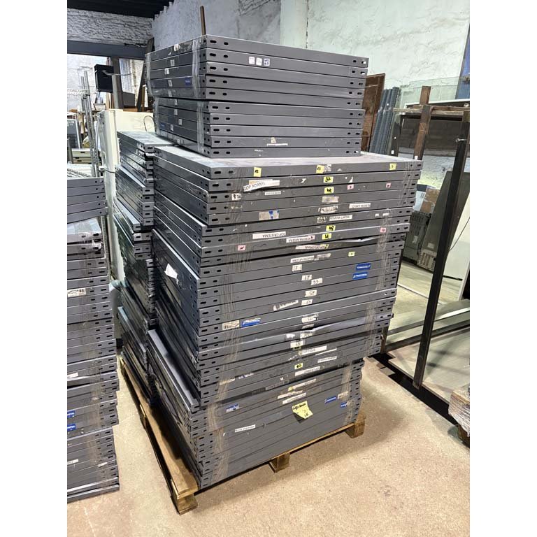 Item 2109524 - Image 0