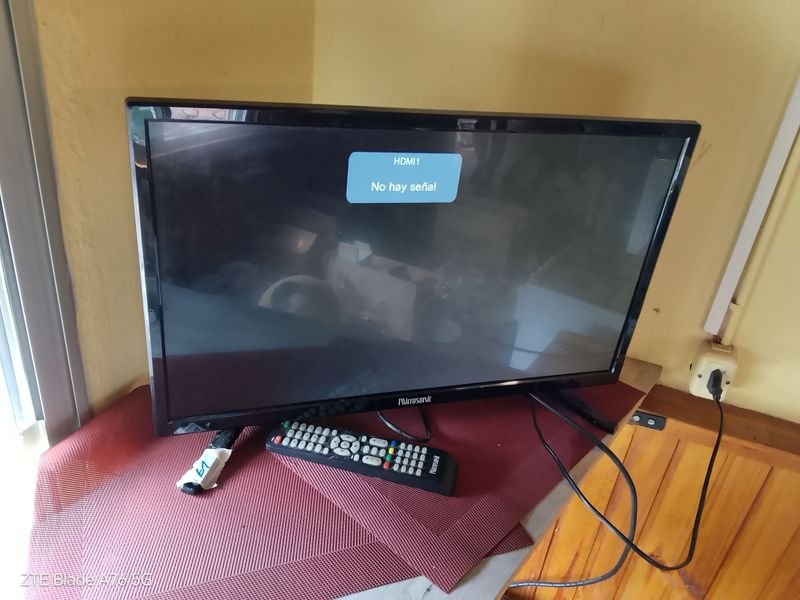 Lote anterior: Televisor de Pantalla Plana con Altavoz Integrado