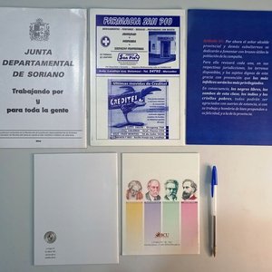 Lote de 5 Publicaciones Uruguayas: Revistas Históricas, Reglamento Bicentenario y Serie Armónica - imagen 2