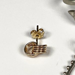 Conjunto de Joyería: Anillo con Turquesa, Colgante de Plata y Aretes Enchapados - imagen 5
