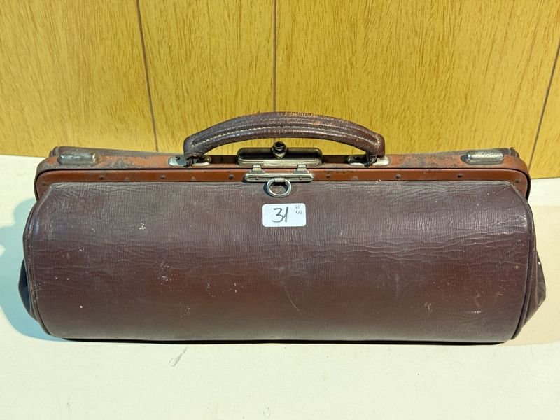 Antiguo Maletín Médico de Cuero Marrón - 45x17cm