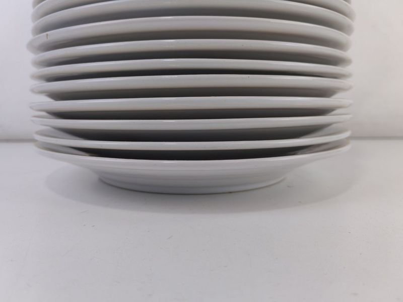 Platos de porcelana blanca OLMOS - imagen 3
