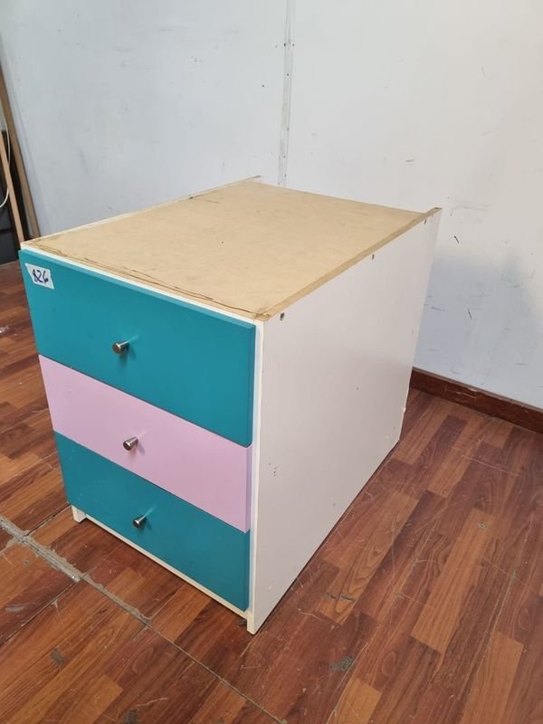 Comoda Infantil 3 Cajones de Madera - imagen 3