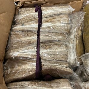Lote de Más de 60 Pares de Calzado: Alpargatas Yute, Sandalias Violetas y Zapatillas - imagen 5