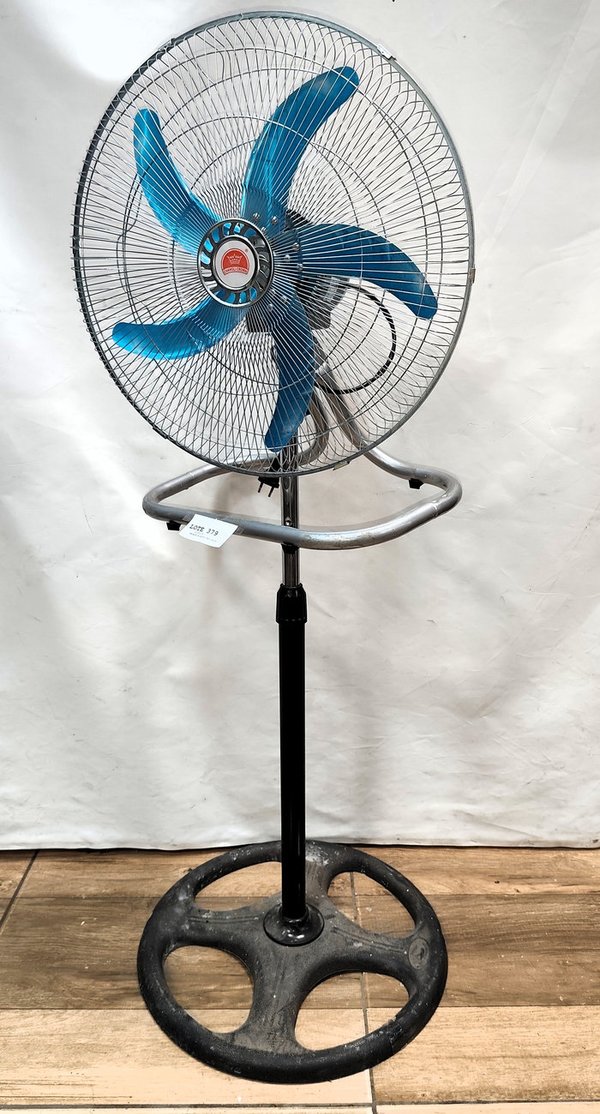 Ventilador de Pie Metálico con 5 Aspas y 3 Velocidades