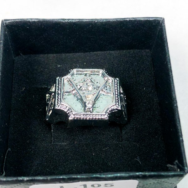 Anillo Masónico en Metal Plateado con Caja - imagen 1