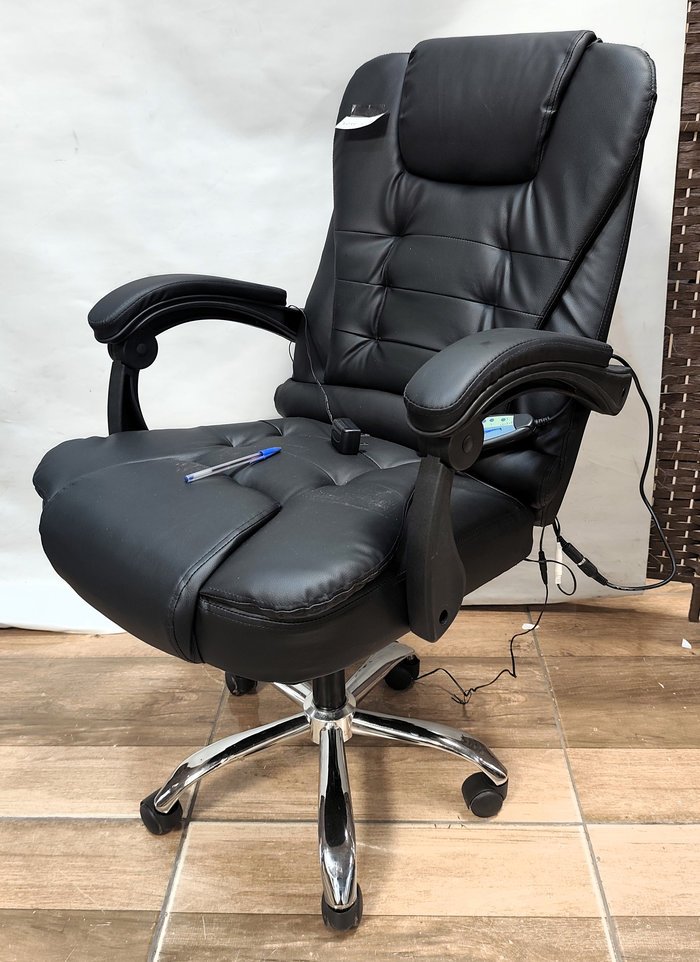 Sillon ejecutivo capitoneado en eco cuero negro con masajeador y control - imagen 5