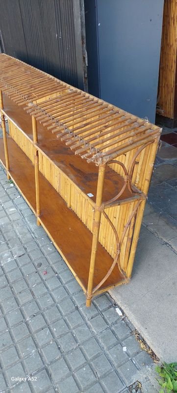 Estante en madera y caña de diseño antiguo - imagen 4
