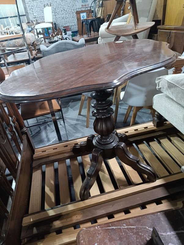 Mesa Auxiliar Estilo Clásico Madera Oscura