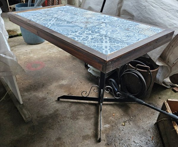 Mesa rústica patas de hierro