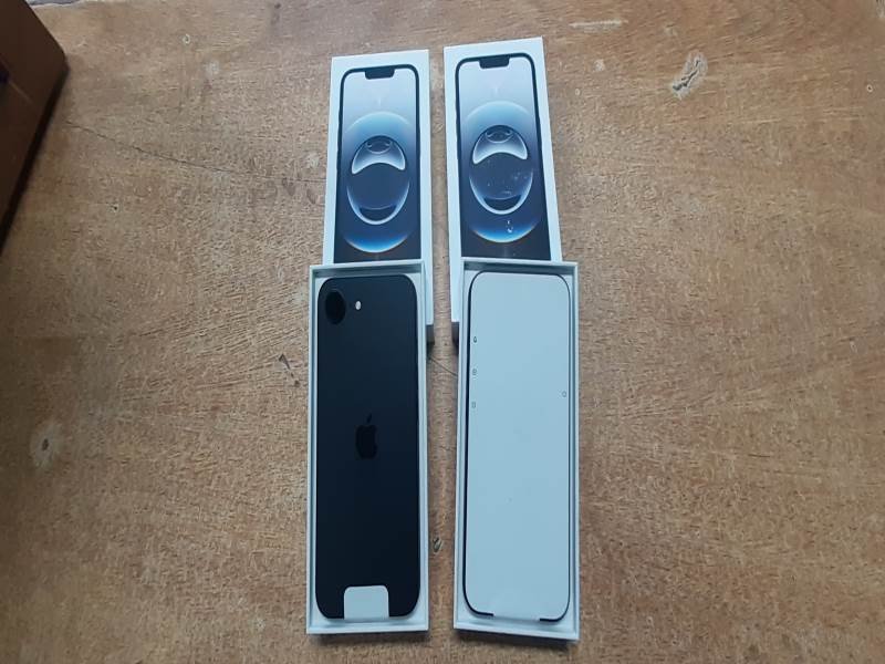 iPhone 128 GB Negro Nuevo Sellado