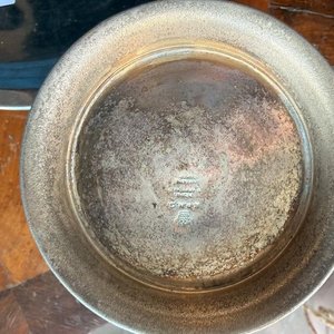 Hielera de Plata y 2 Bandejas de Acero Inoxidable - imagen 2