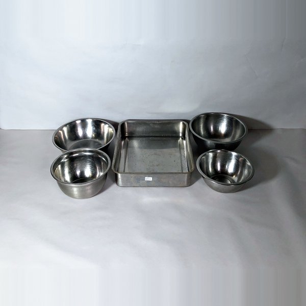 Set de 5 Piezas: Bowls y Asadera de Acero Inoxidable - imagen 1