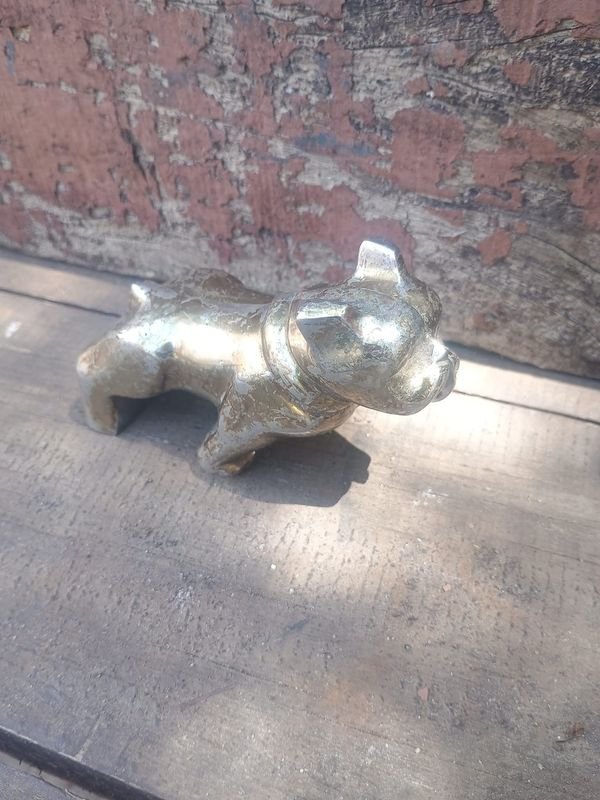 Adorno Emblema Bulldog Francés Cromado para Capó de Auto