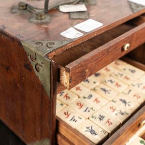 Juego de Mahjong en Caja de Madera con Cajones - imagen 2