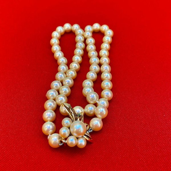 Collar de perlas con broche en plata y muy buen enchapado - imagen 8