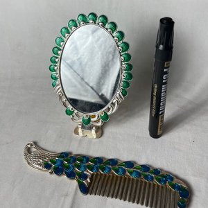 Set de Tocador Antiguo: Espejo y Peine con Diseño de Pavo Real - imagen 6