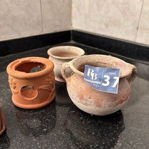 Lote de 5 Cuencos de Barro y Porcelana - imagen 3