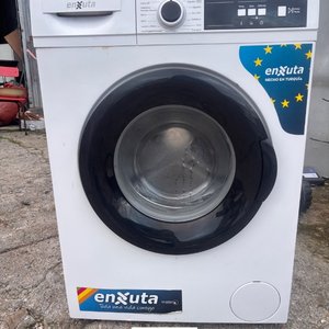 Lote anterior: Lavarropas Enuta Blanco con Puerta Frontal