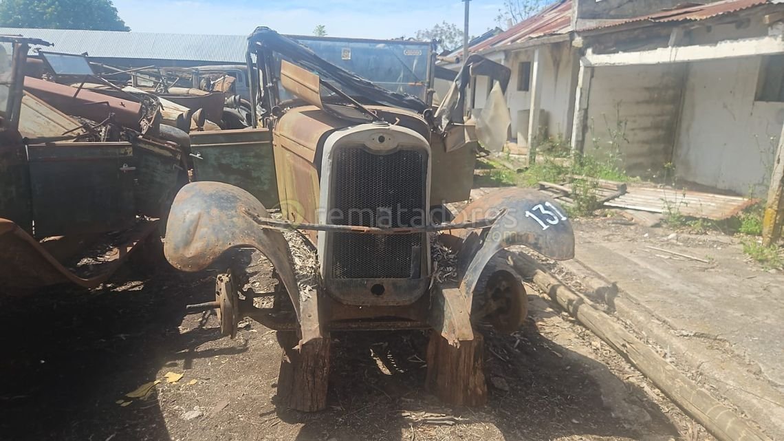 Camioneta Antigua de Colección para Restaurar