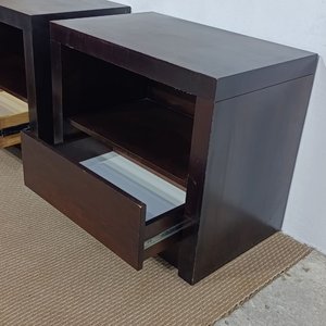 Mesas de Noche "Fairmont Design" Madera Oscura con Cajón y Estante - imagen 4