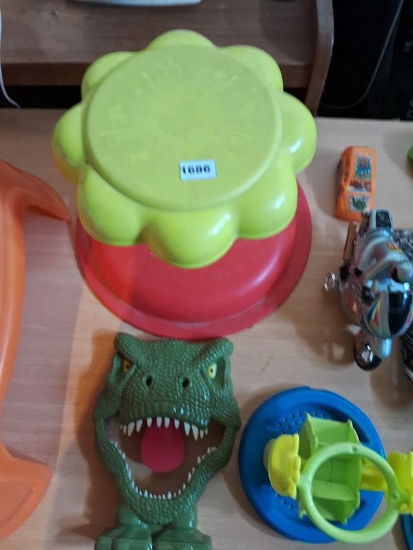 Item 894843 - Image 1