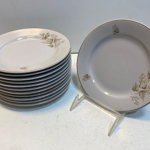 Lote Vajilla Porcelana OLMOS Hojas Doradas: Platos, Tazas y Fuentes - imagen 8