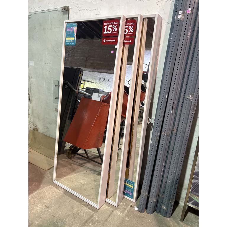 Item 2115341 - Image 0