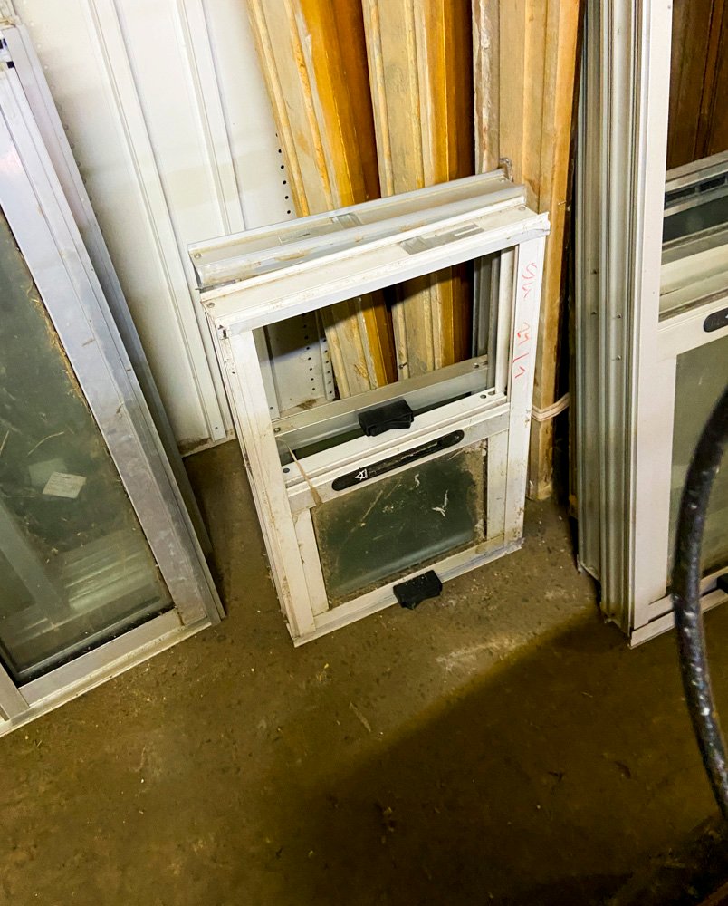 Item 499843 - Image 1