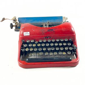 Lote anterior: Máquina de Escribir Antigua Remington Roja