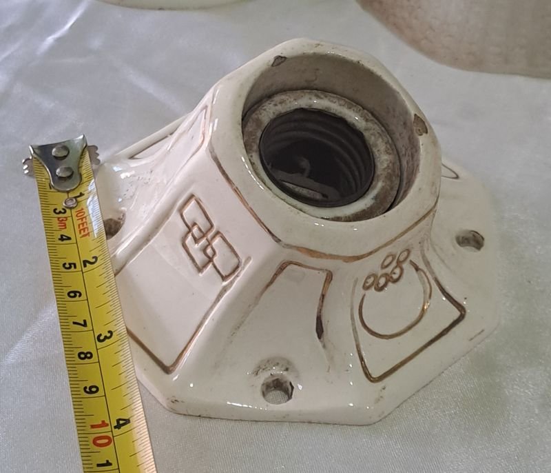 Item 900349 - Image 1