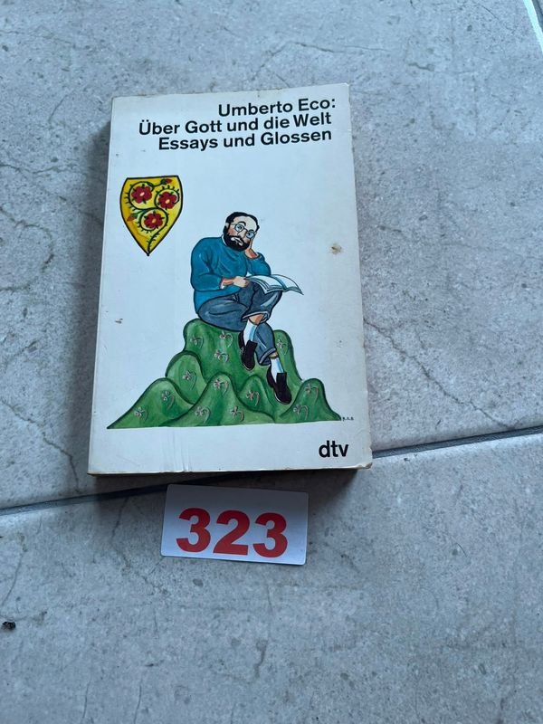 Libro "Über Gott und die Welt" de Umberto Eco (Ensayos y Glosas)