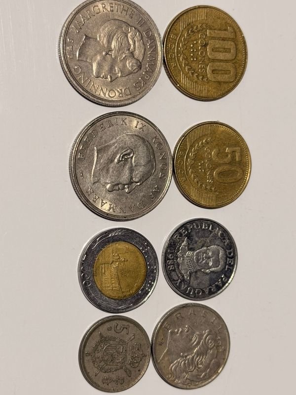 Lote anterior: Monedas de diferentes países