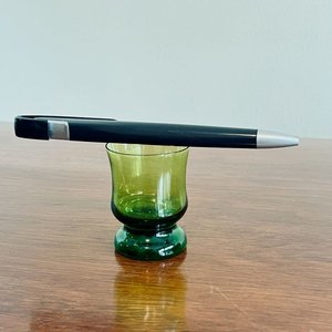 Lote de 9 Vasos Ahumados y 5 Copitas de Licor Verdes - imagen 4