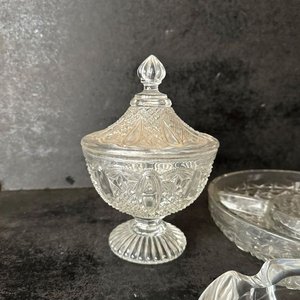 Bombonera, Copetinera, Ceniceros y Vasos de Cristal Tallado - imagen 3