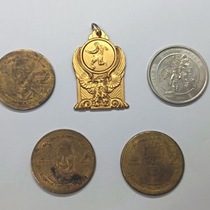 Lote de 5 Medallas Coca-Cola y Otras - imagen 3